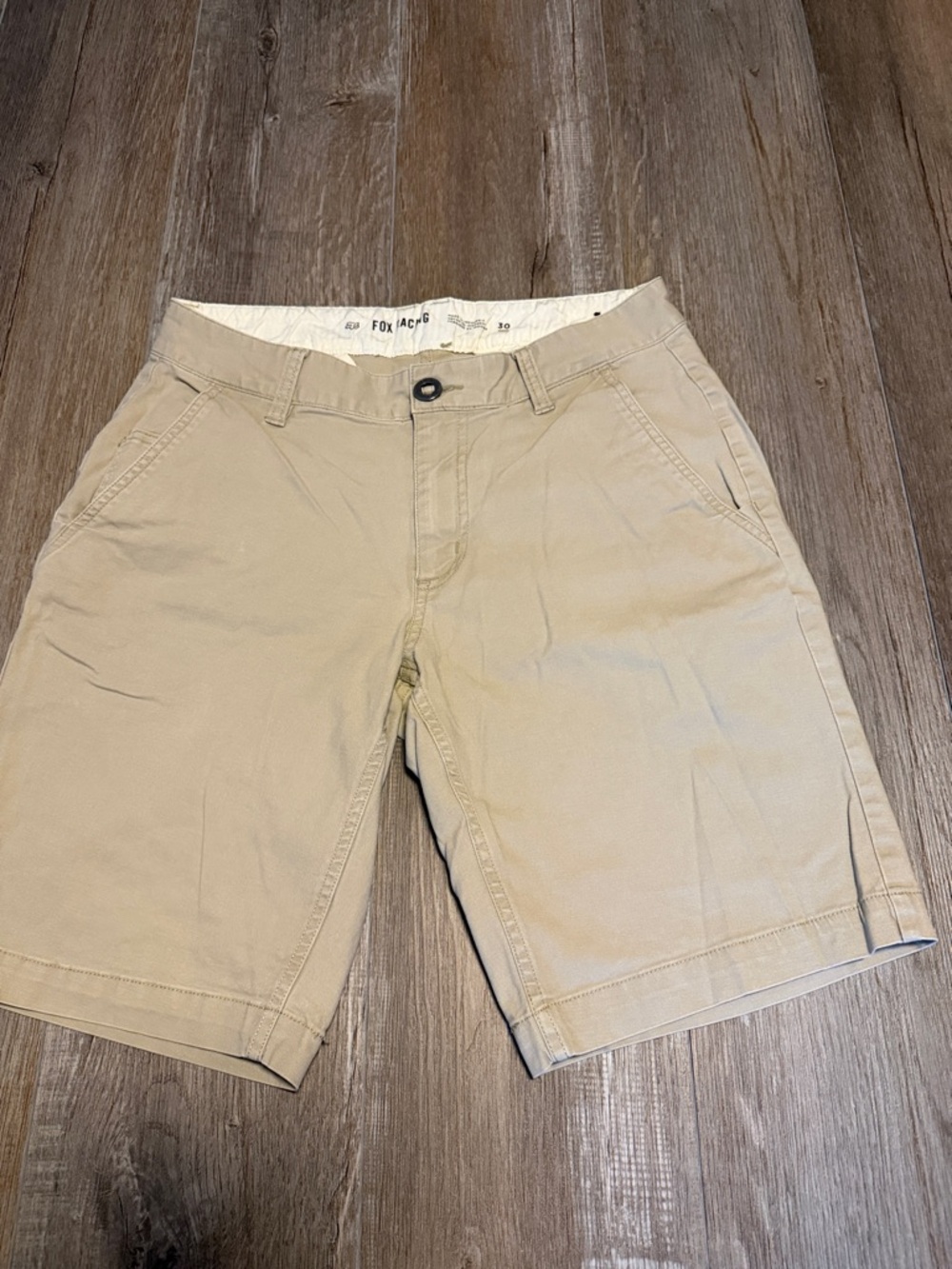 Fox Men's Beige Flat Front Chino Shorts